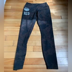 Nobull High-rise tight - dark camo